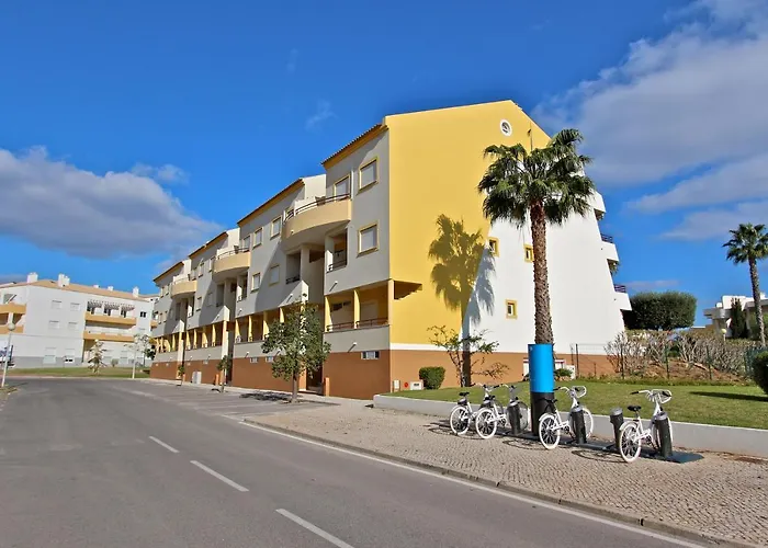 Falesia Marina - Clever Details 빌라모라